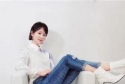 娱乐大晨姐吃瓜杨紫,杨紫的瓜田奇遇记